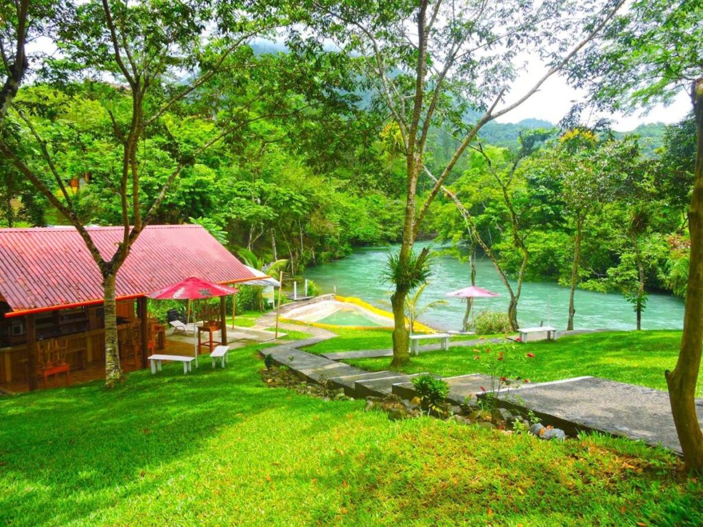 Hostal Oasis The Traveler in Lanquin