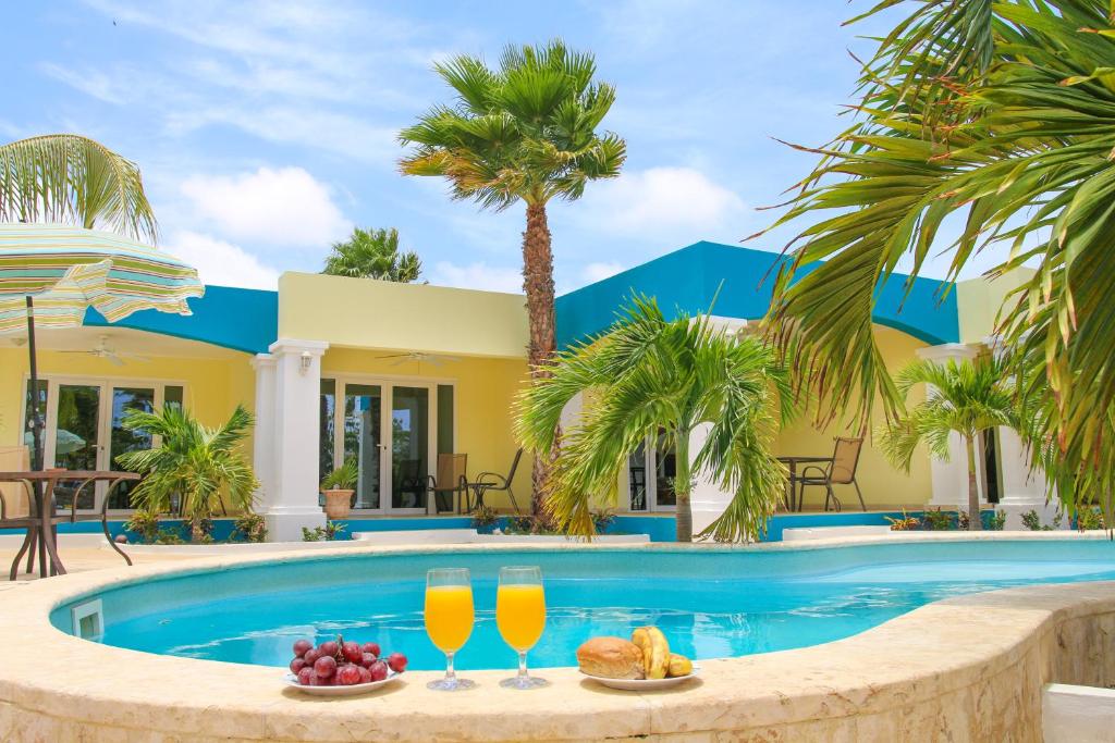 Aqua Viva Suites in Bonaire