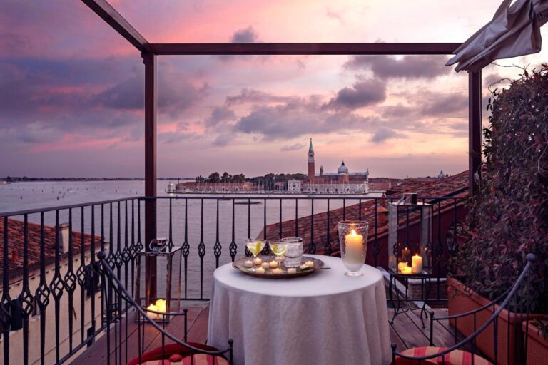 Where Is The Best Place To Stay In Venice Italy