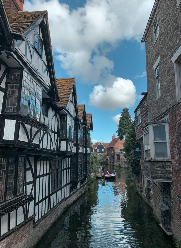 Where to Stay in Canterbury England