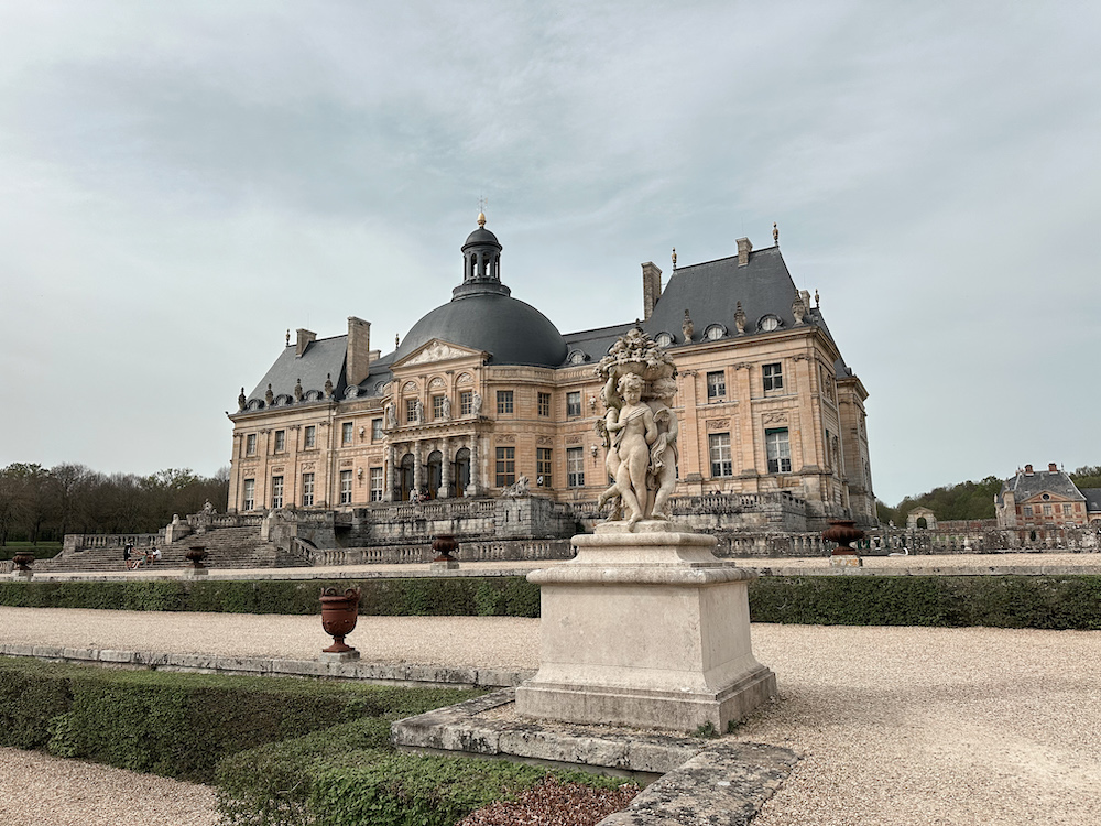 Chateau de Vaux-le-Vicomte Day Trip