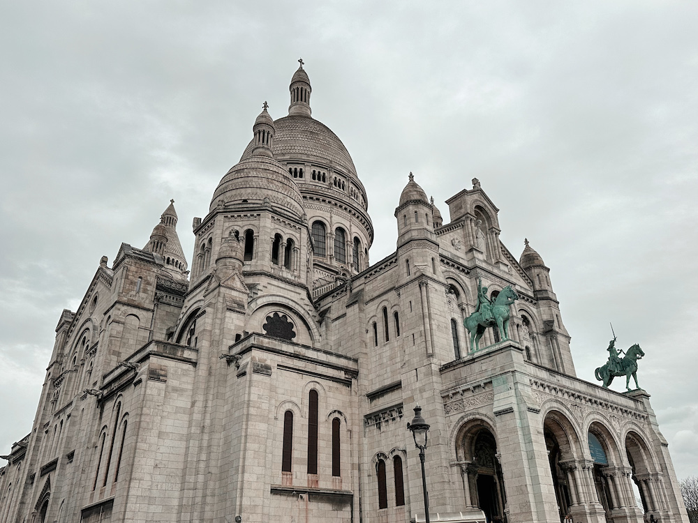 Where to Stay in Montmartre Paris