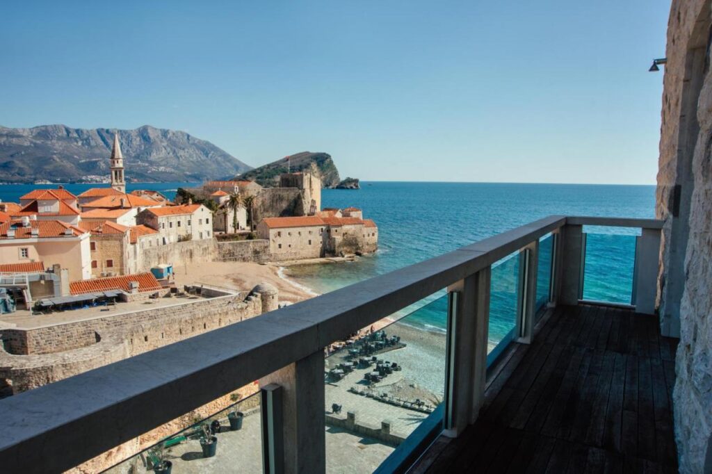 Avala Resort & Villas