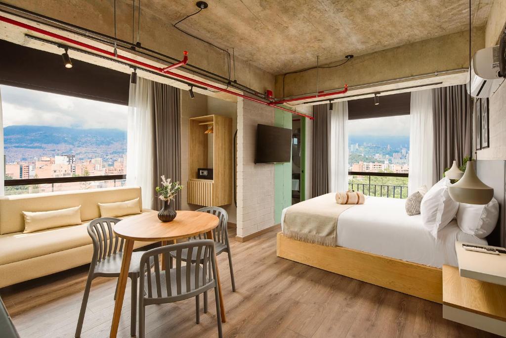 Urbit Social Lofts